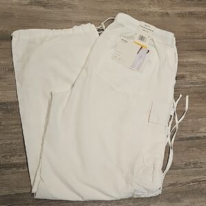 Aeropostale White Cargo Pants